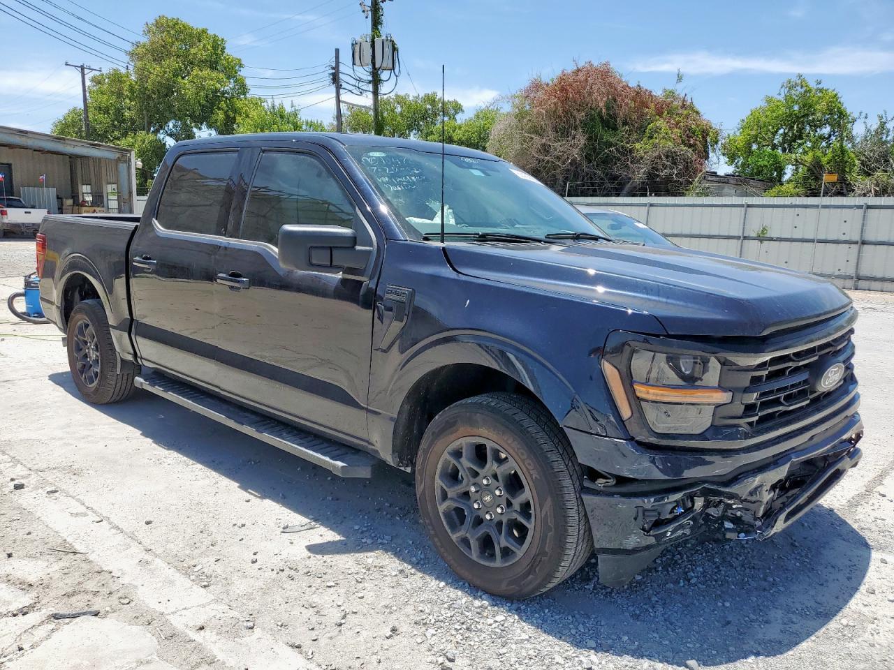 2025 Ford F150 Xlt - Фото 4