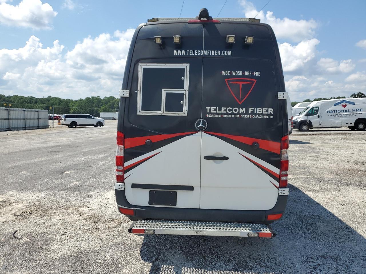 2017 Mercedes-Benz Sprinter 2500 - Image 6