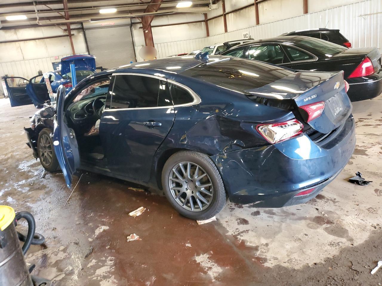 2021 Chevrolet Malibu Lt - Image 2