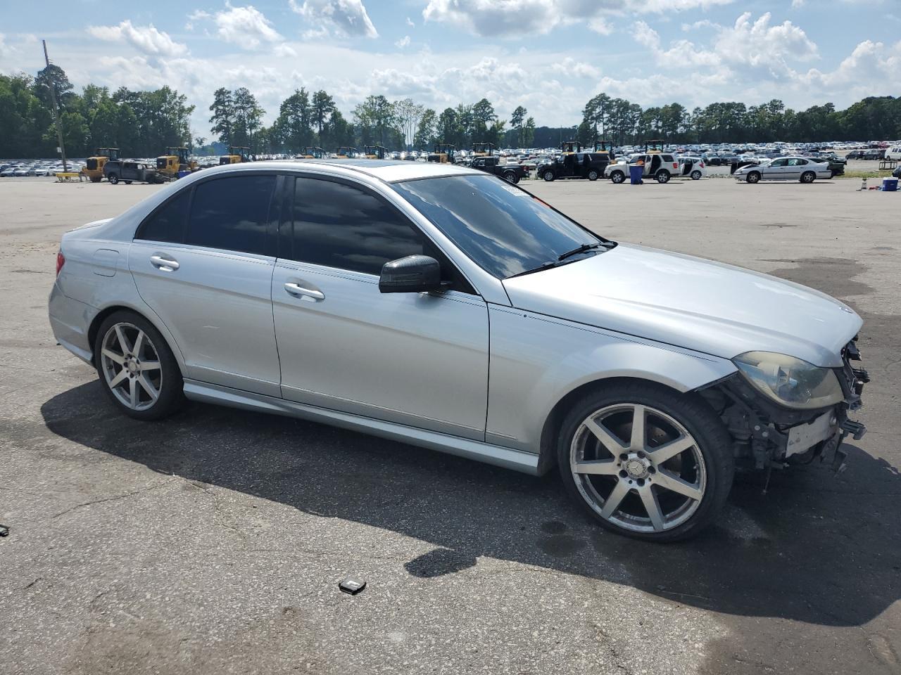 2014 Mercedes-Benz C 250 - Фото 4