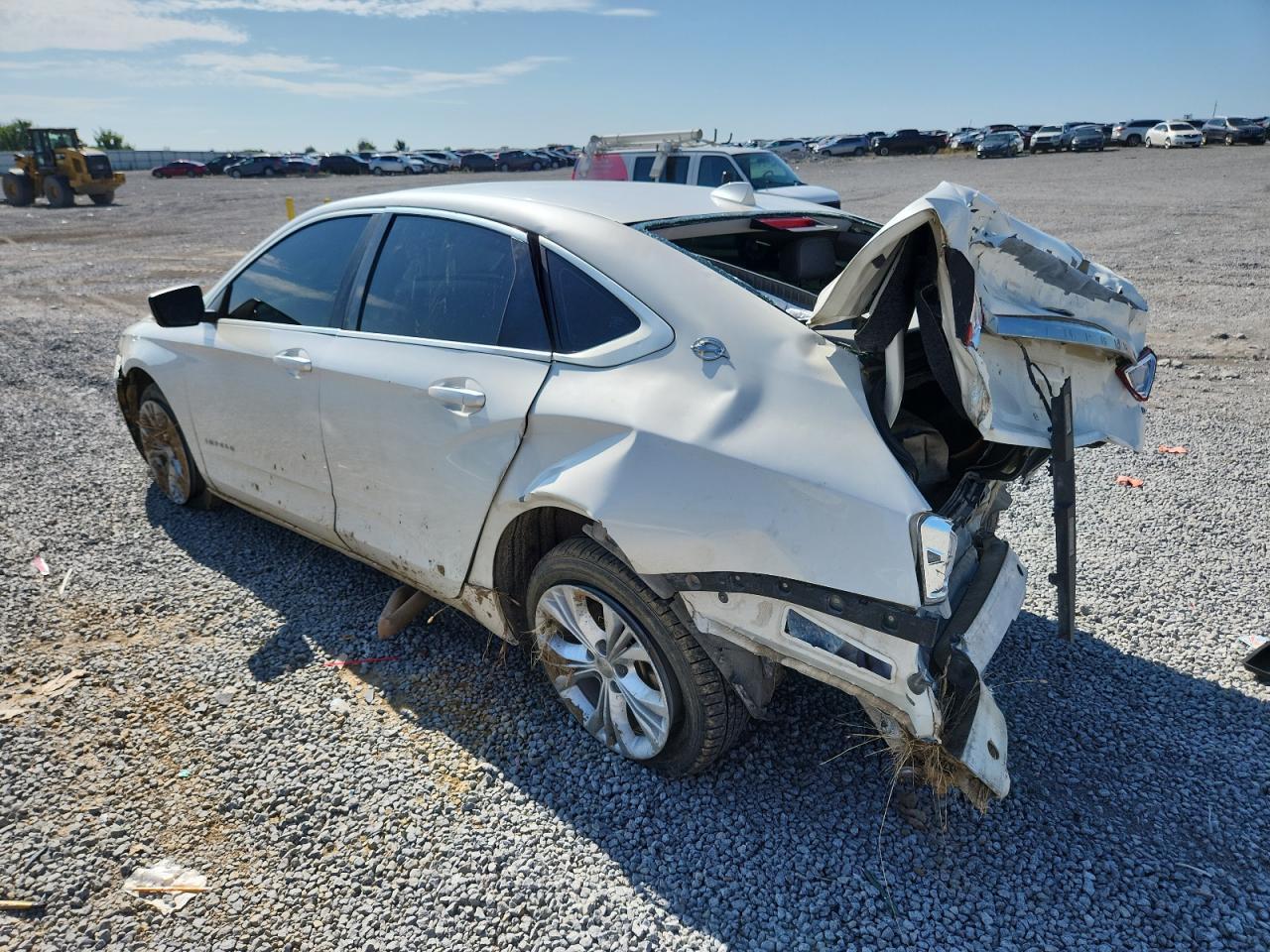 2014 Chevrolet Impala Lt - Image 2