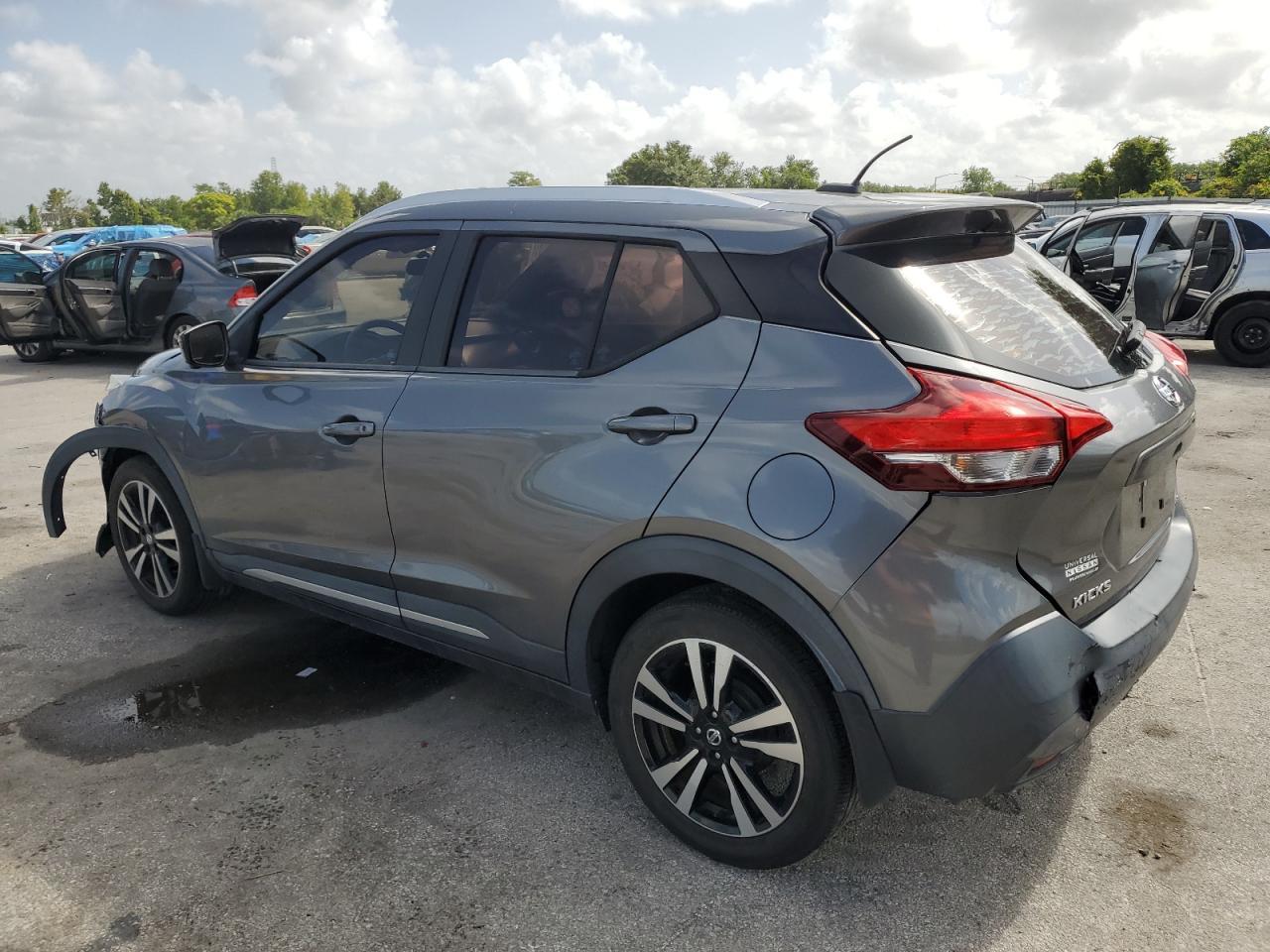 2019 Nissan Kicks S - Фото 2