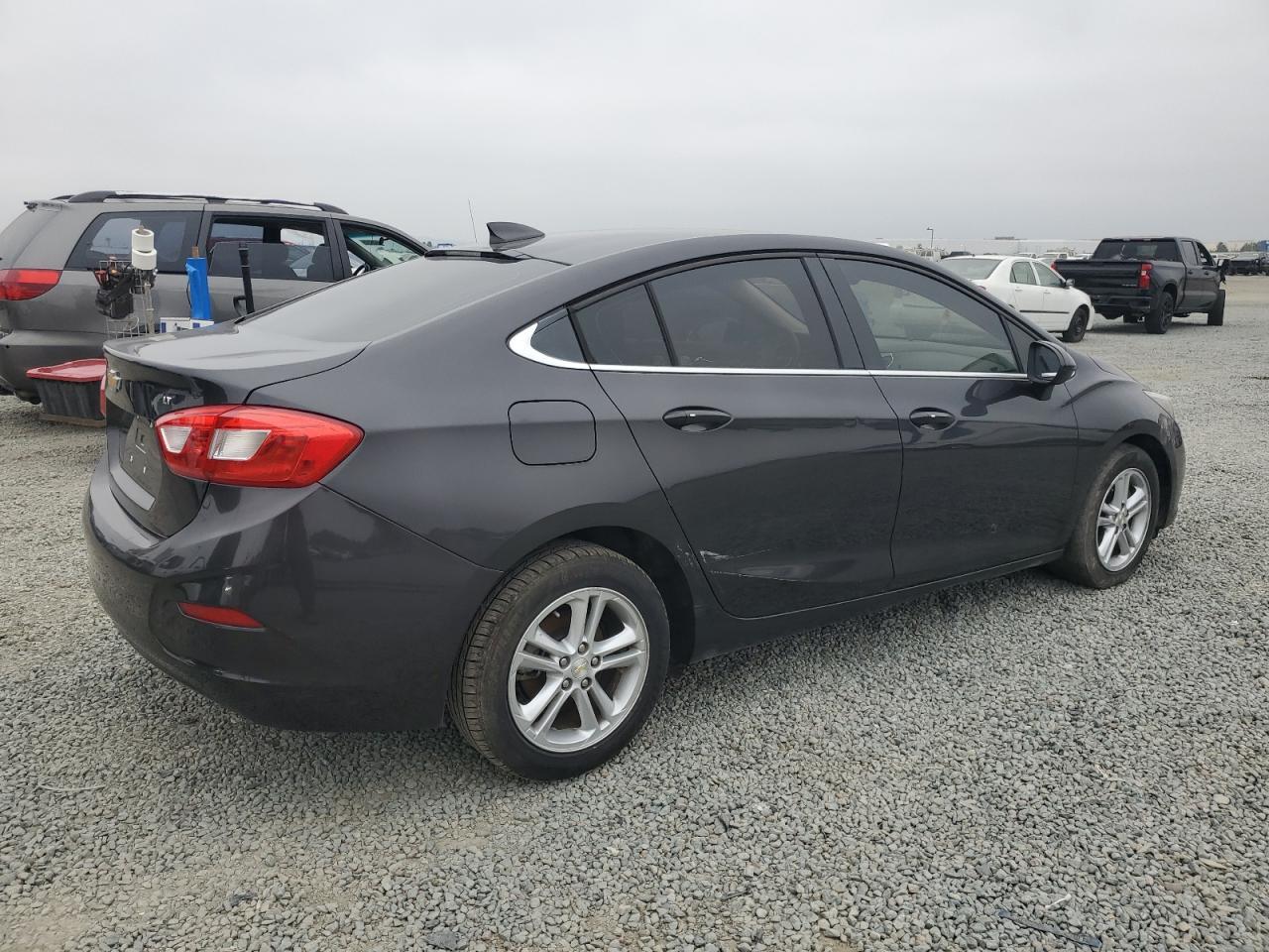 2016 Chevrolet Cruze Lt - Фото 3