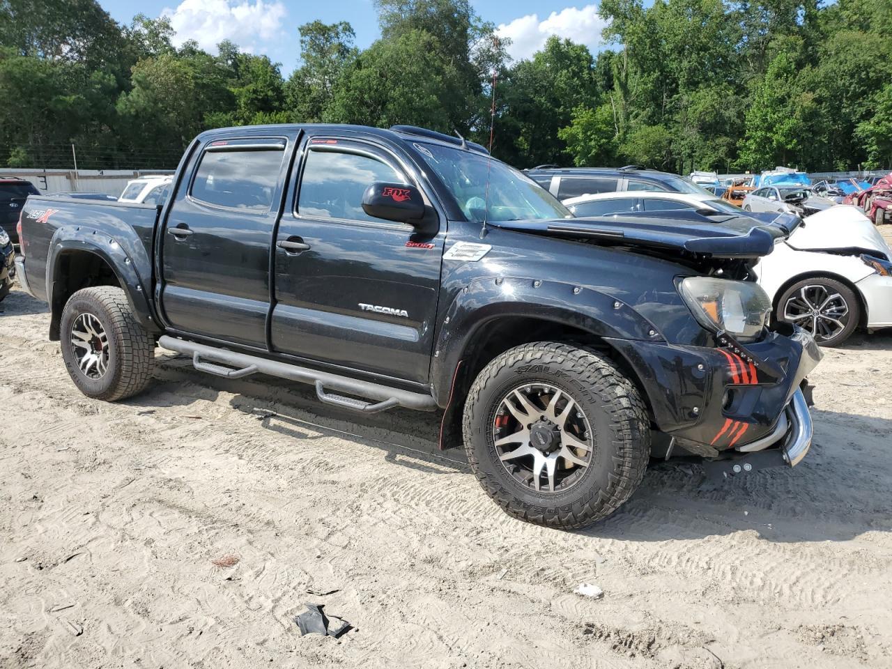 2014 Toyota Tacoma Double Cab - Image 4