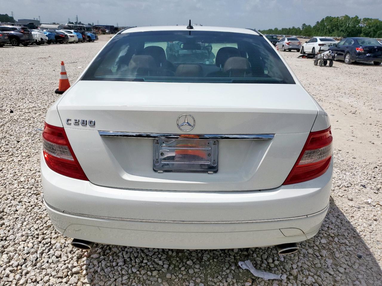 2009 Mercedes-Benz C 300 - Фото 6
