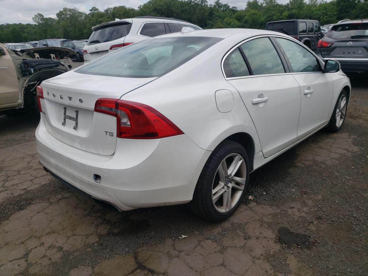 2014 Volvo S60 T5 - Фото 3
