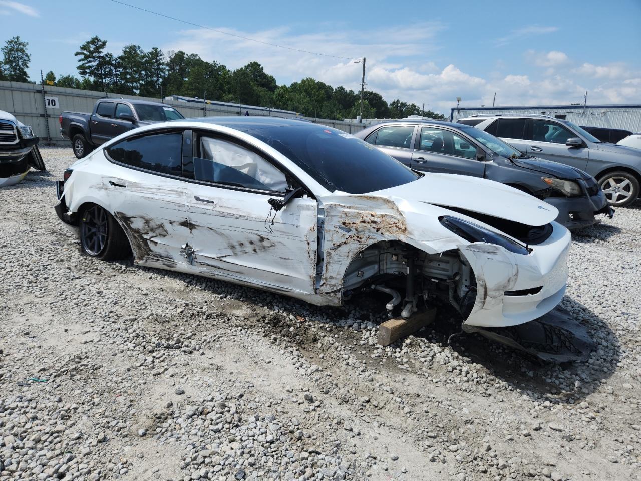 2021 Tesla Model 3 - Фото 4