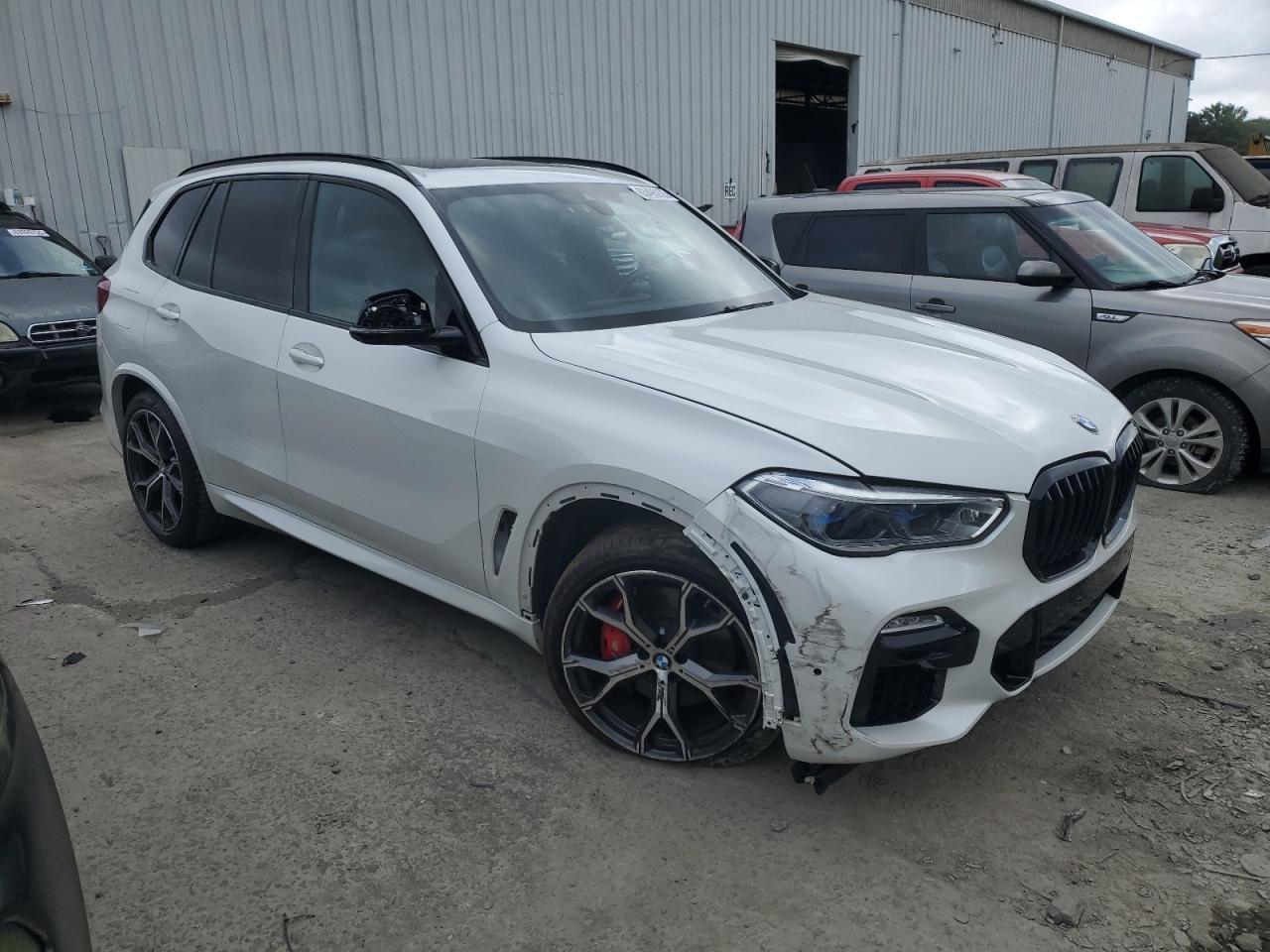 2021 BMW X5 xDrive40I - Фото 4