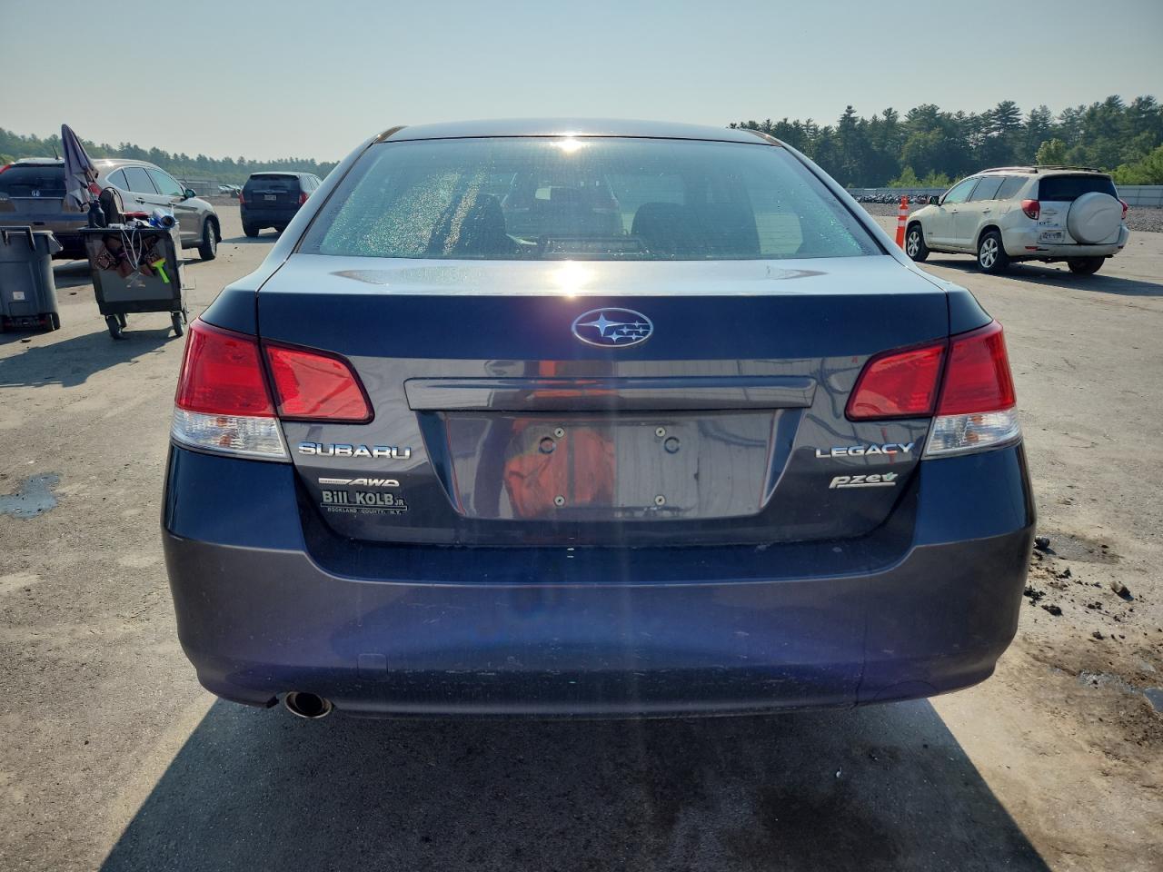 2011 Subaru Legacy 2.5I Premium - Image 6