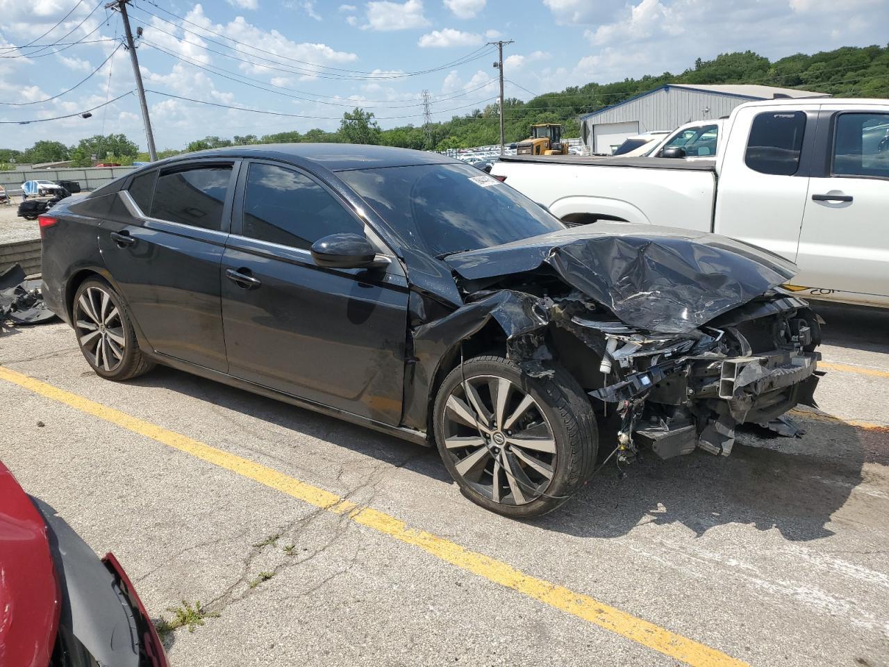 2021 Nissan Altima Sr - Image 4