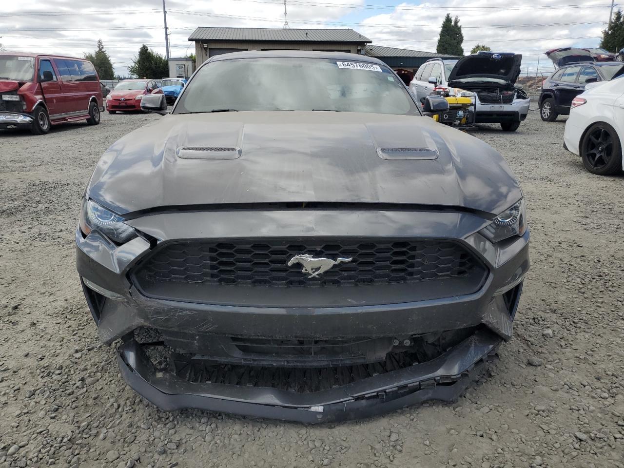 2020 Ford Mustang - Image 5