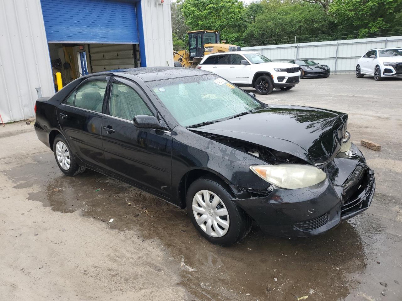 2005 Toyota Camry Le - Фото 4