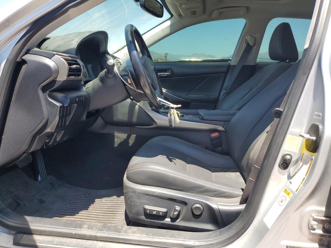 2016 Lexus Is 300 - Фото 7