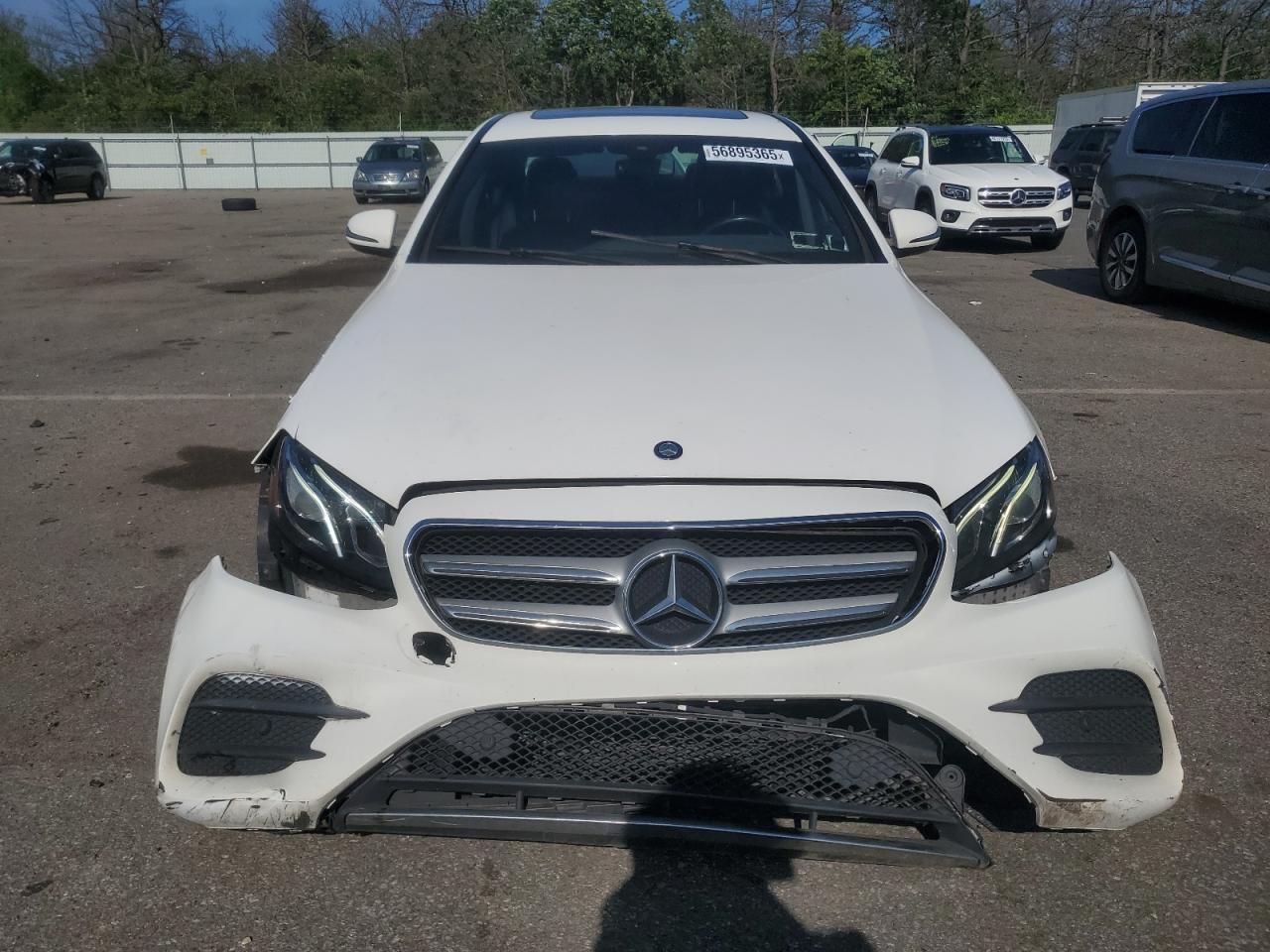 2017 Mercedes-Benz E 300 4Matic - Фото 5