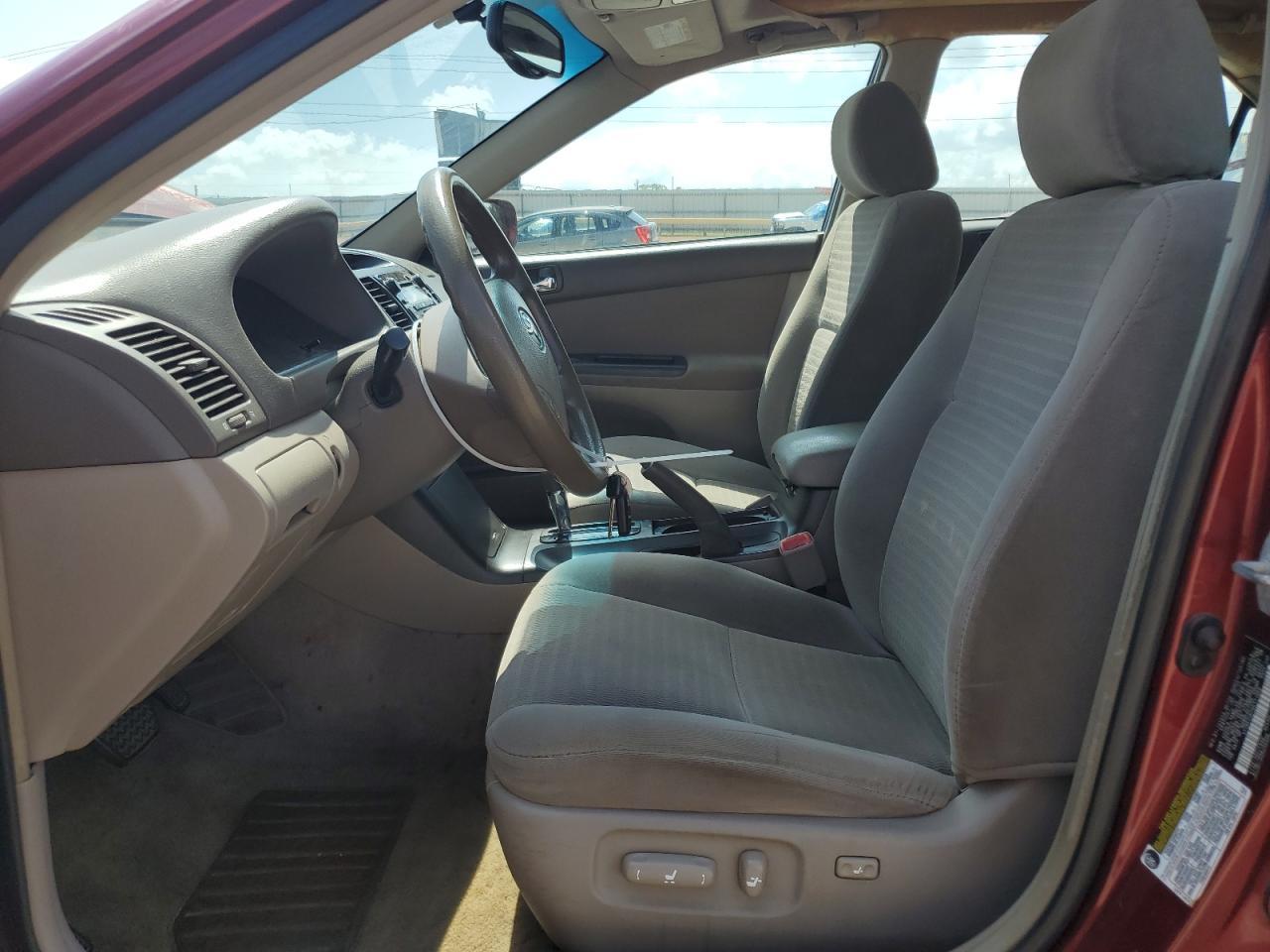 2006 Toyota Camry Le - Image 7