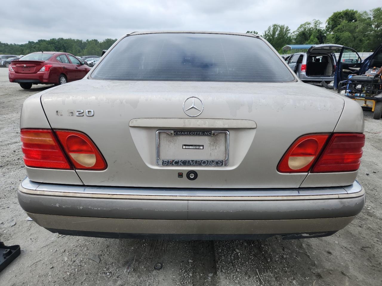 1997 Mercedes-Benz E 320 - Image 6