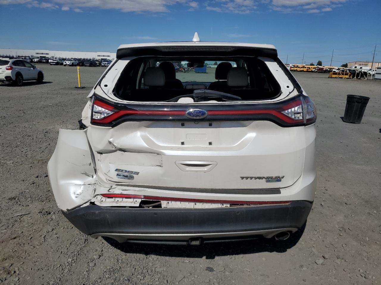 2016 Ford Edge Titanium - Image 6