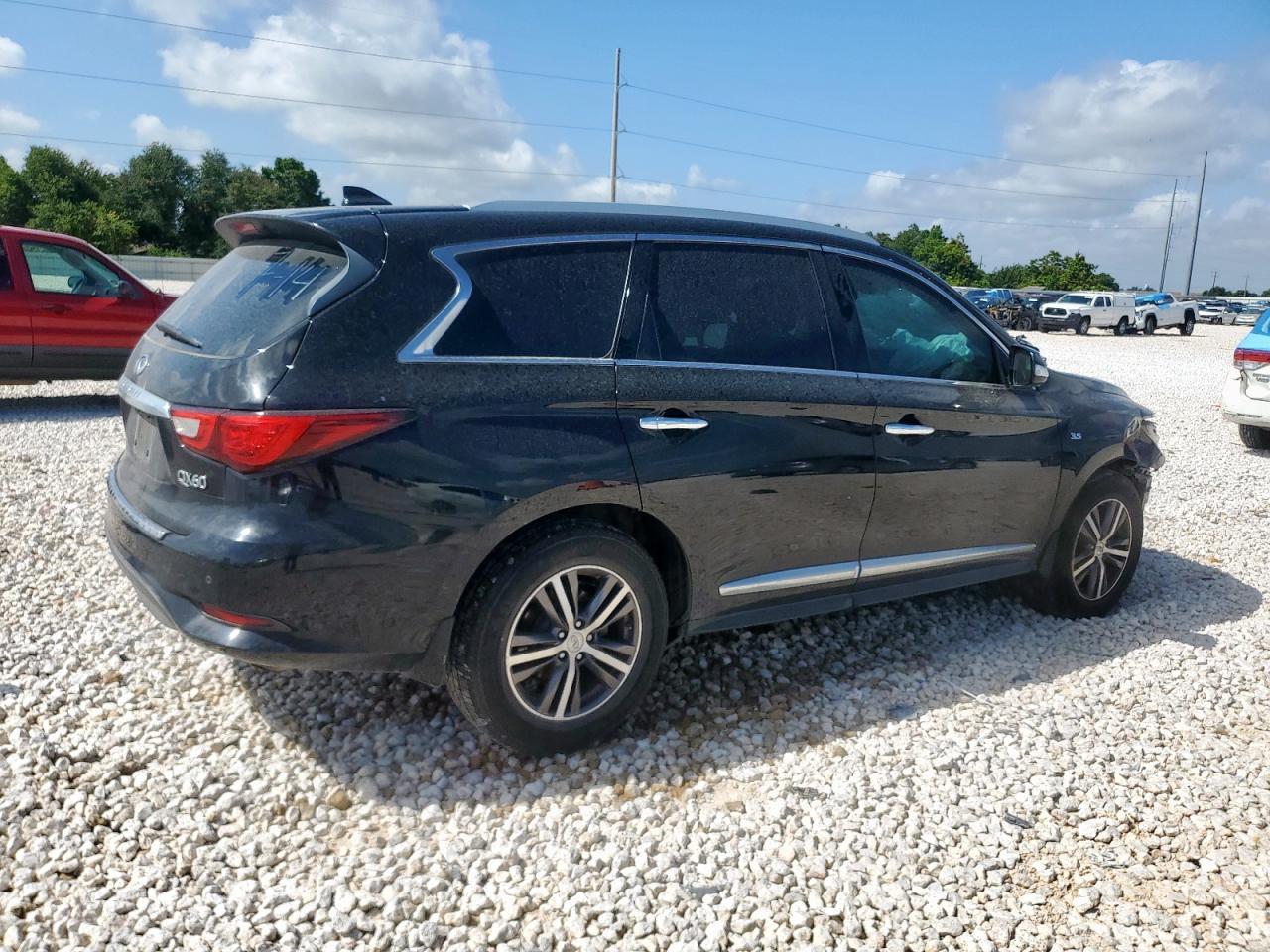 2017 Infiniti Qx60 - Фото 3