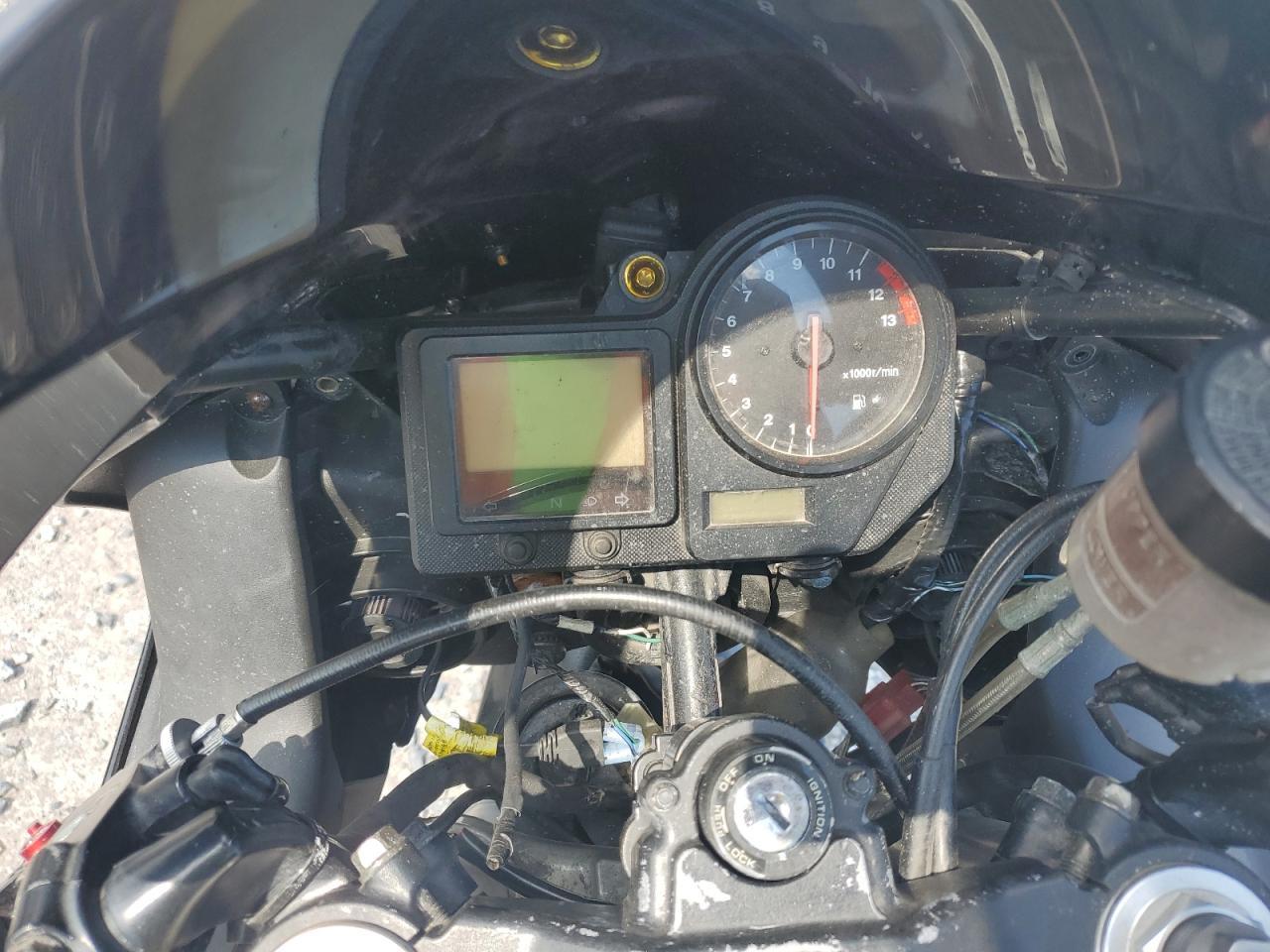 2001 Honda Cbr900 Rr - Image 7