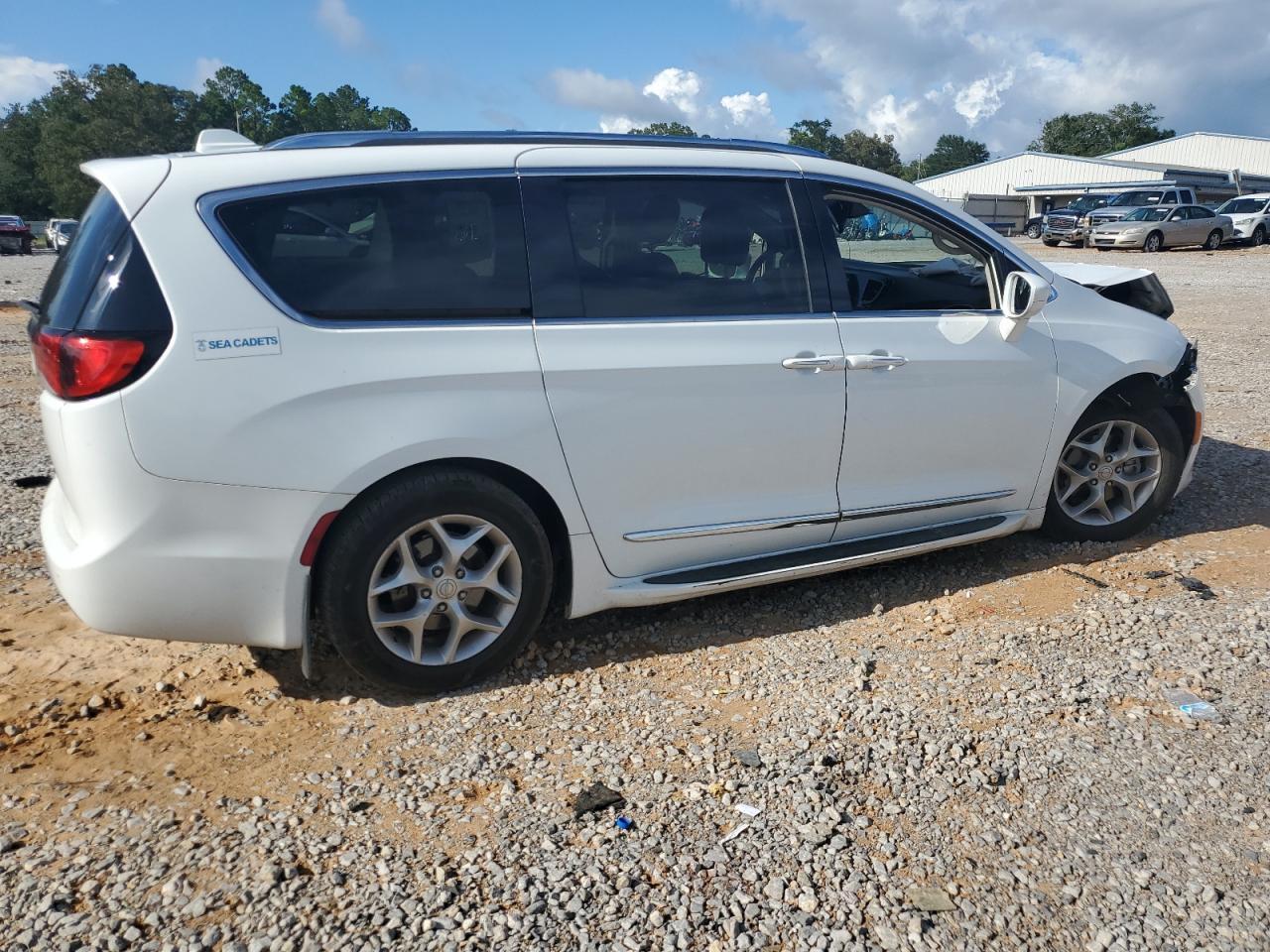 2018 Chrysler Pacifica Touring L - Фото 3