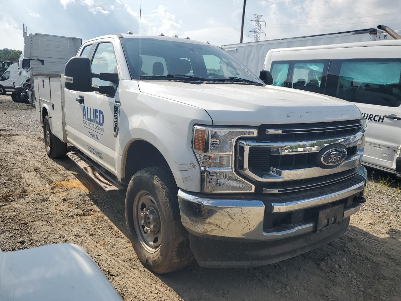 2021 Ford F350 Super Duty - Image 4