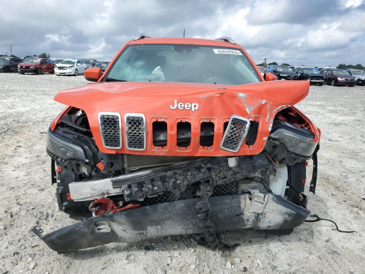 2021 Jeep Cherokee Latitude Plus - Фото 5