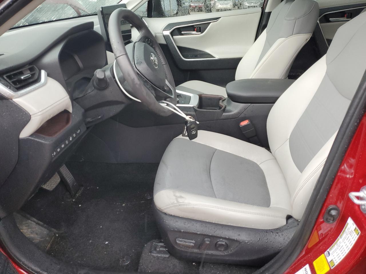 2024 Toyota Rav4 Limited - Image 7