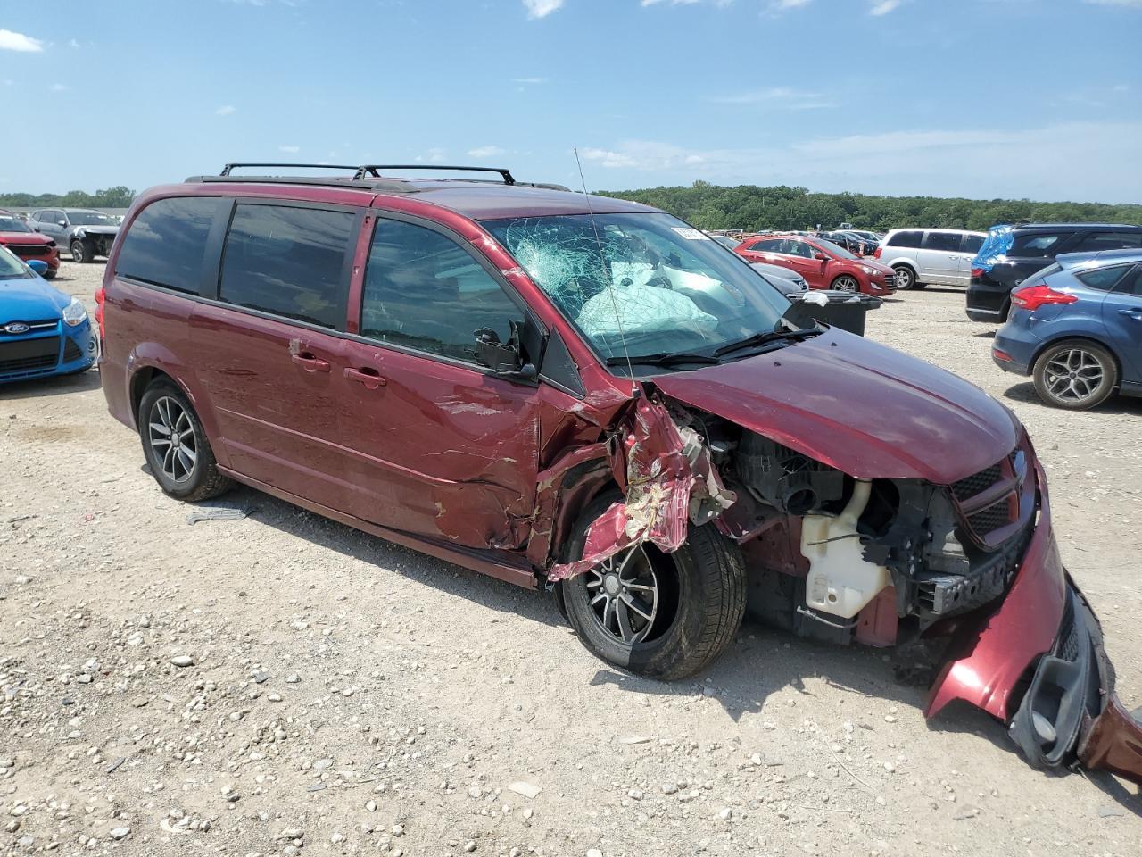2017 Dodge Grand Caravan Gt - Фото 4