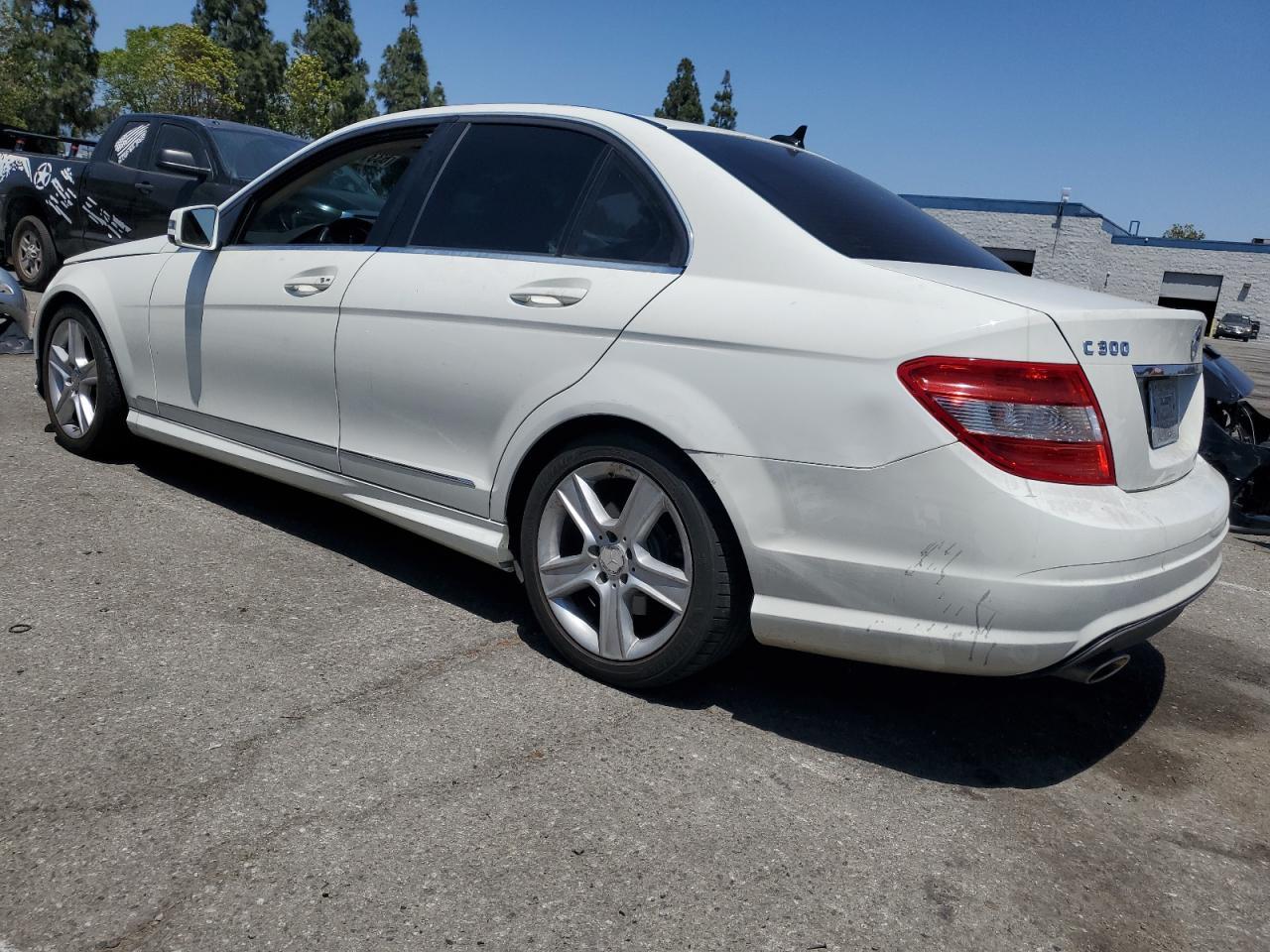2011 Mercedes-Benz C 300 - Image 2