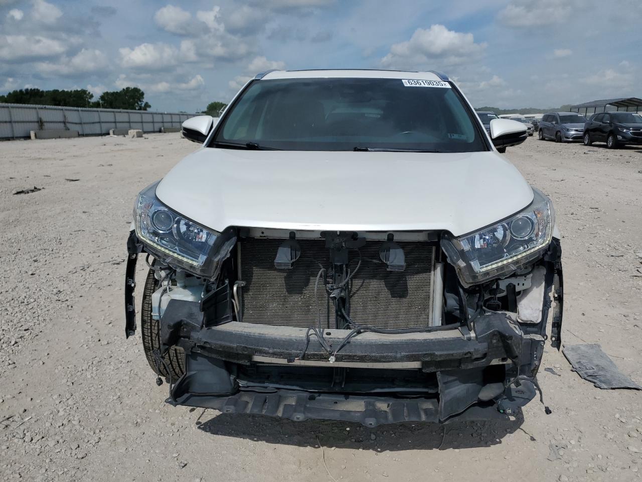 2018 Toyota Highlander Limited Platinum - Фото 5