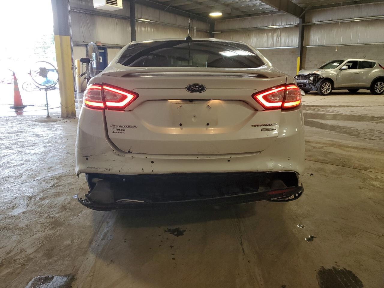 2016 Ford Fusion Titanium - Image 6