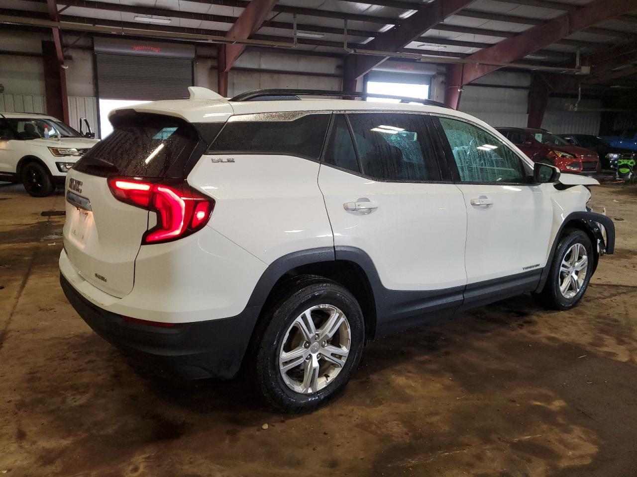 2018 GMC Terrain Sle - Image 3