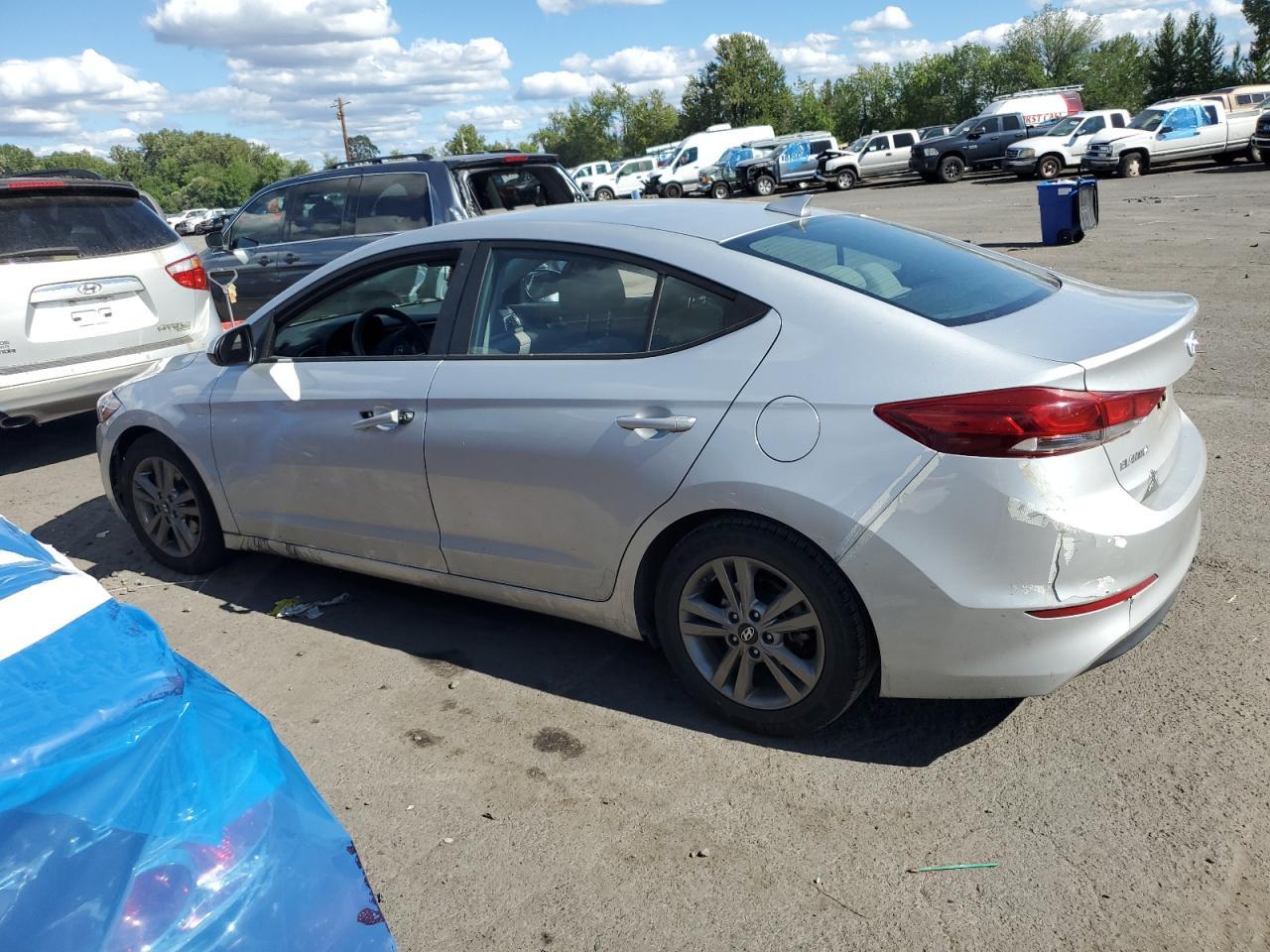 2018 Hyundai Elantra Sel - Фото 2