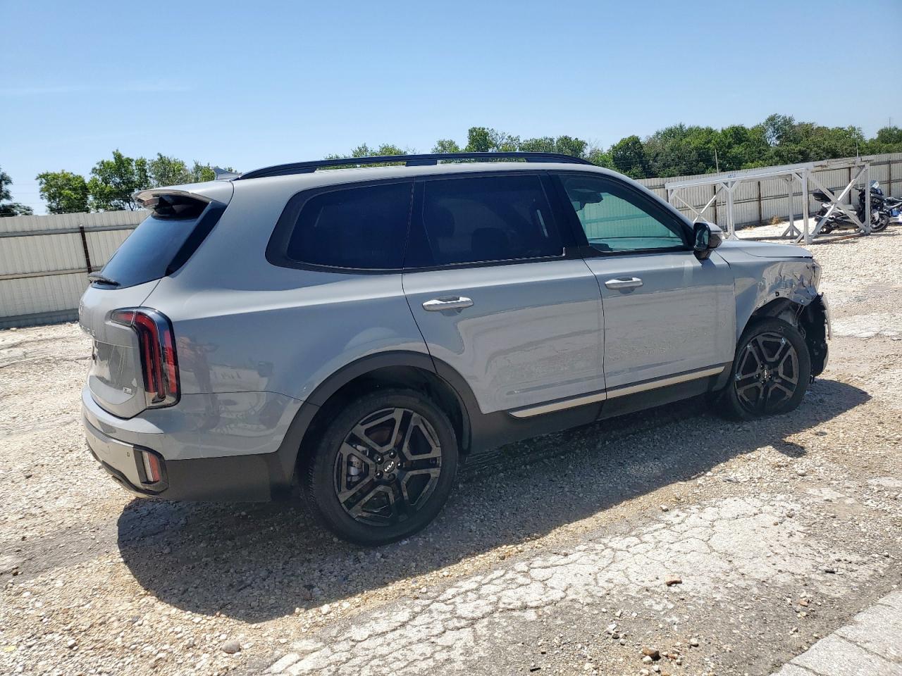 2023 Kia Telluride Sx - Фото 3