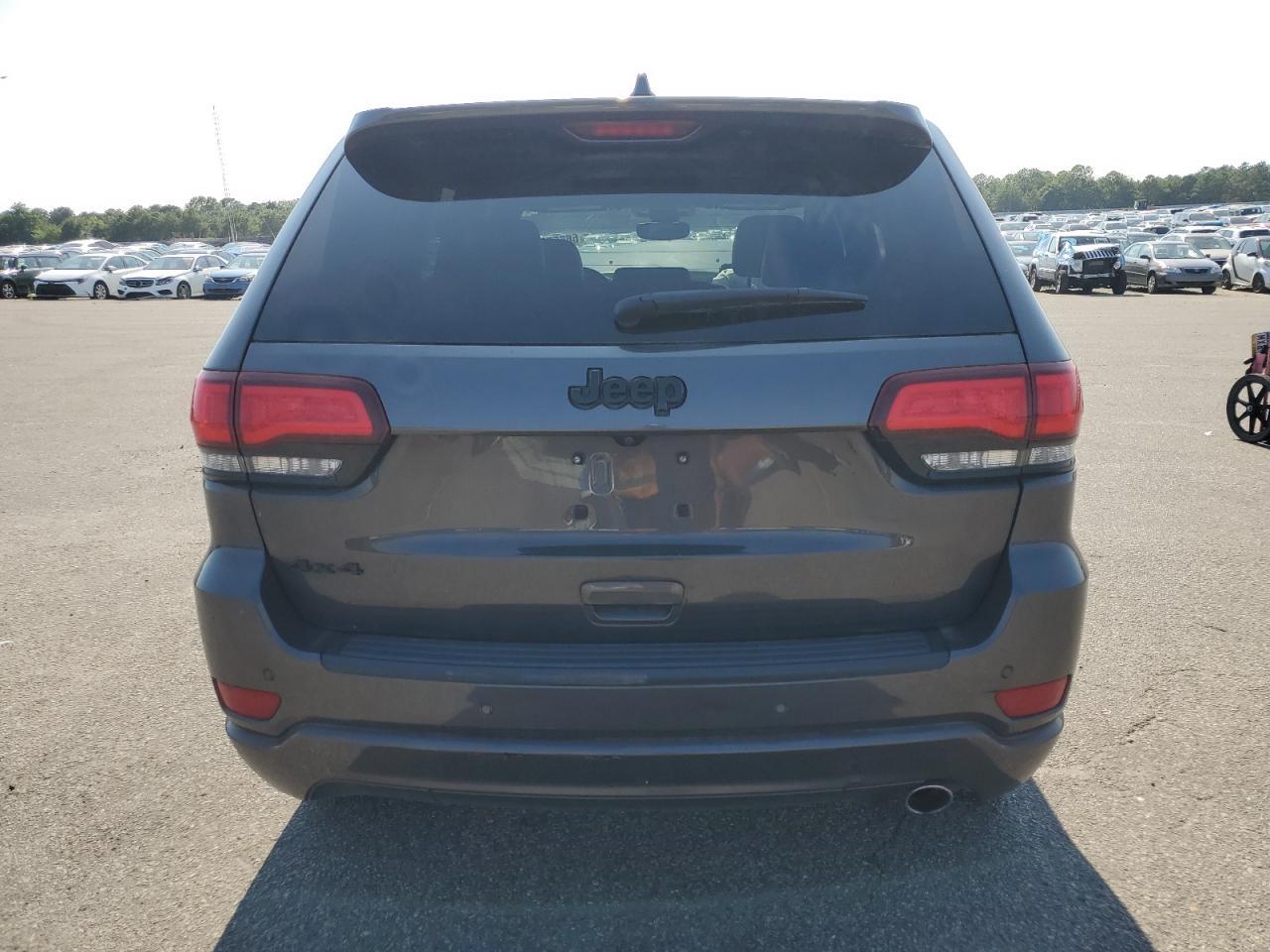 2020 Jeep Grand Cherokee Laredo - Фото 6