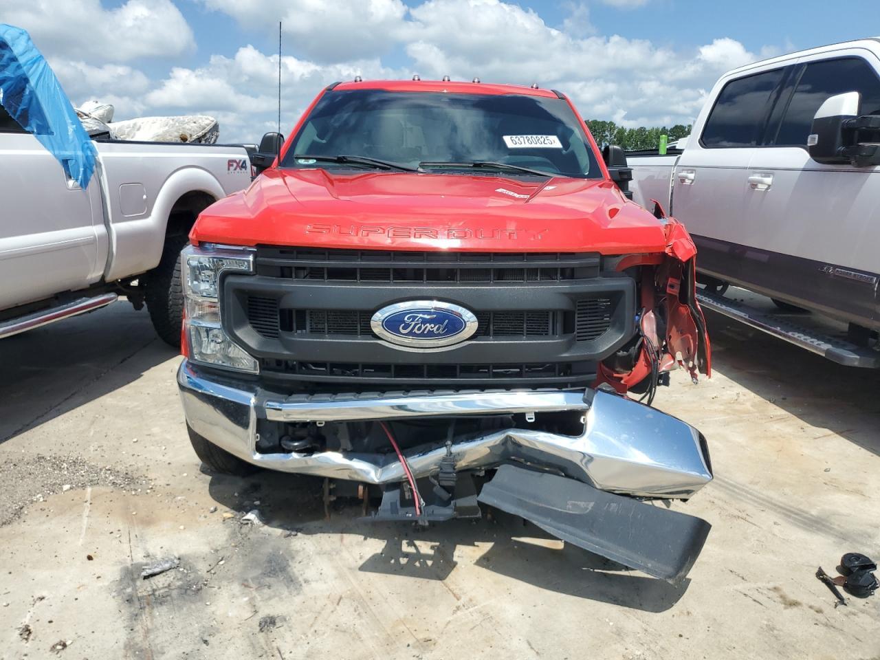 2022 Ford F350 Super Duty - Фото 5