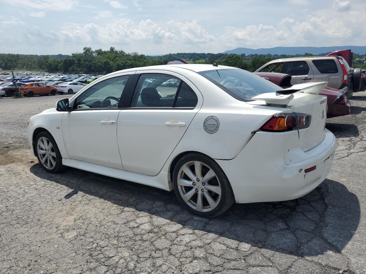 2013 Mitsubishi Lancer Gt - Image 2