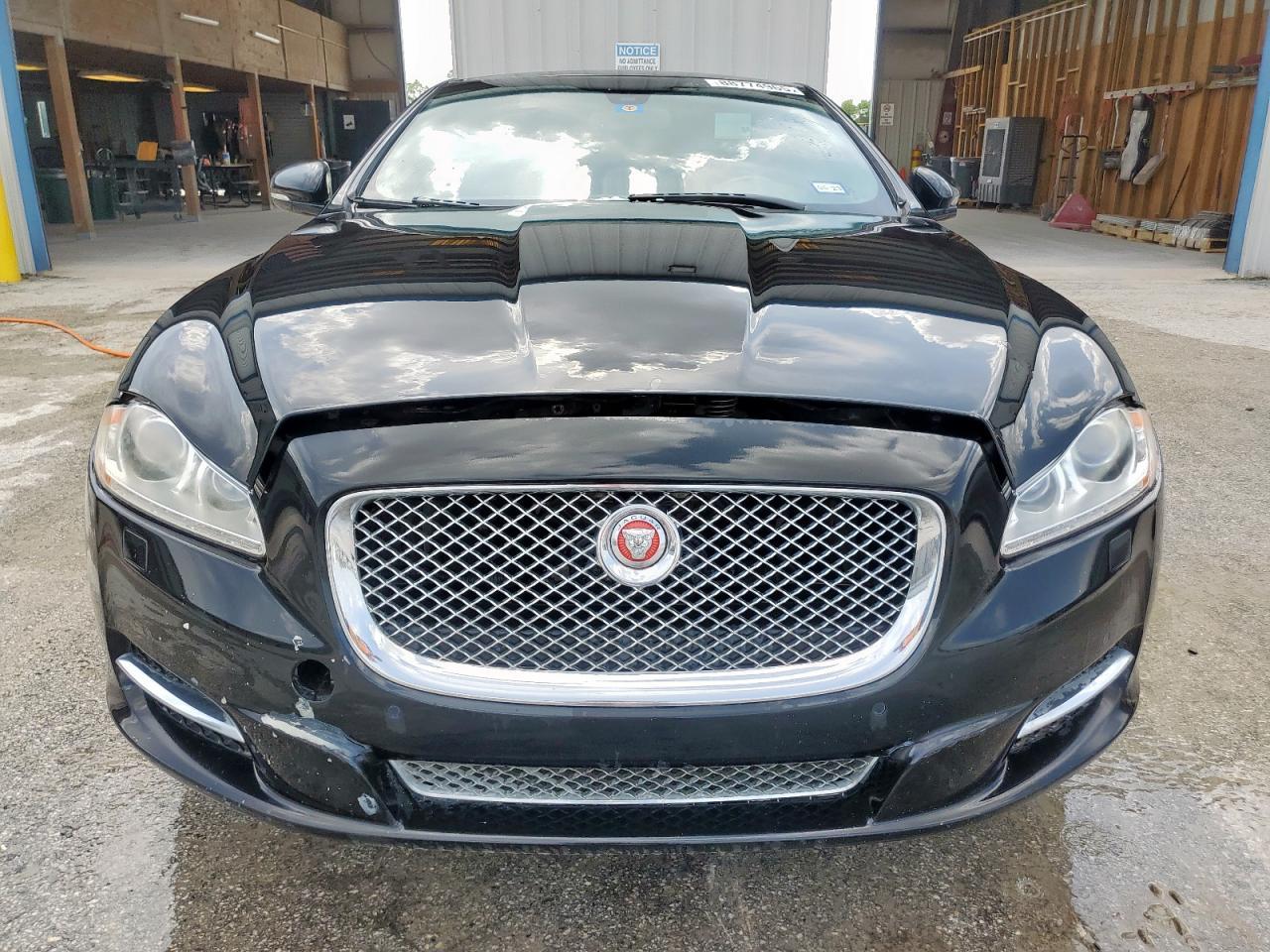 2014 Jaguar Xjl Portfolio - Image 5