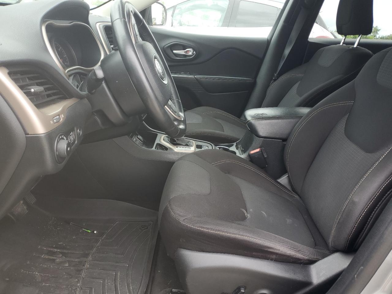 2015 Jeep Cherokee Latitude - Фото 7