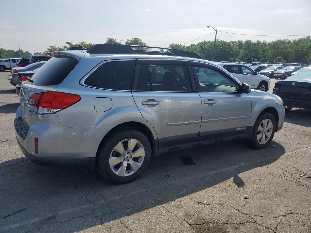2012 Subaru Outback 3.6R Limited - Фото 3