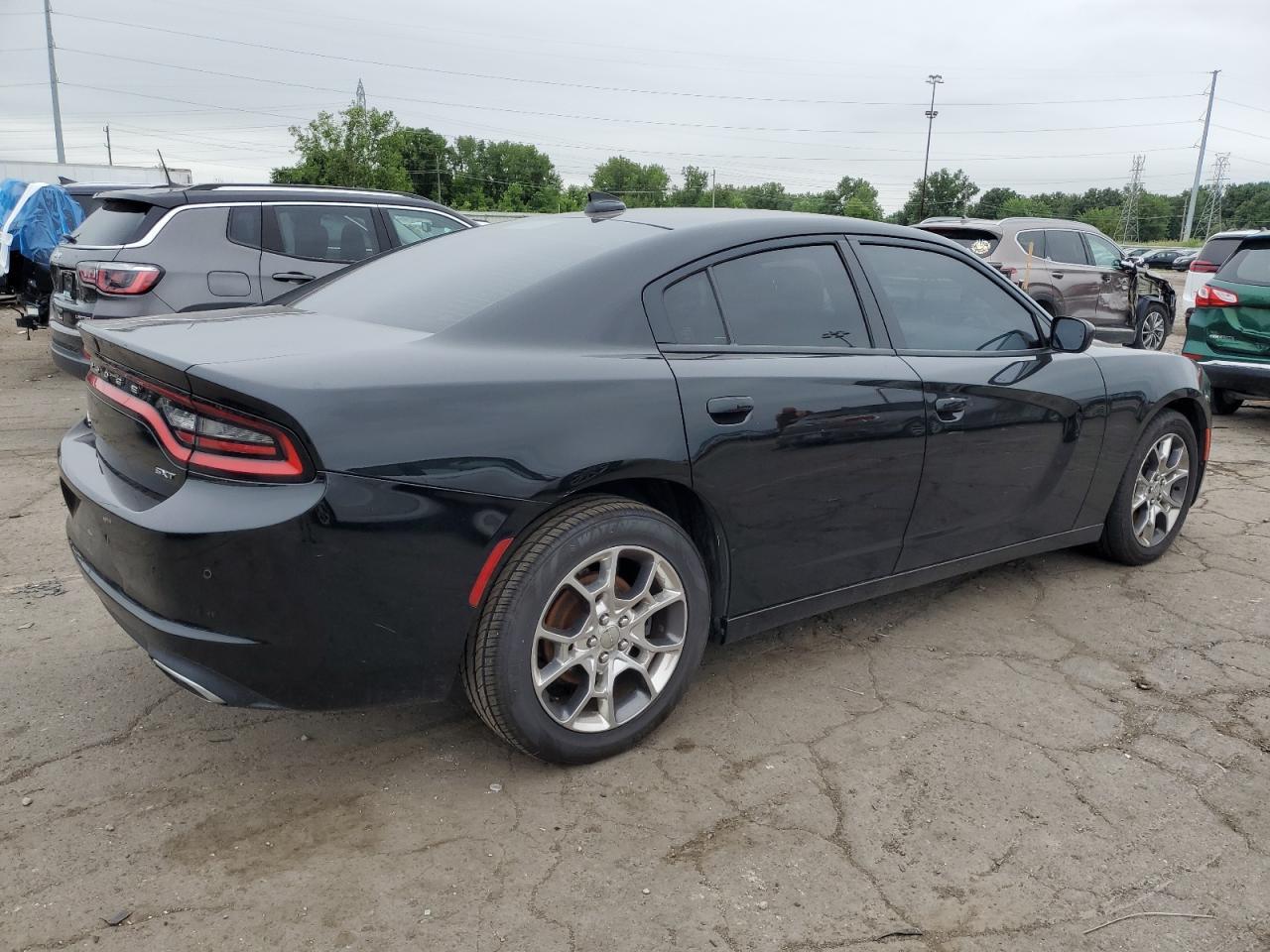 2015 Dodge Charger Sxt - Фото 3