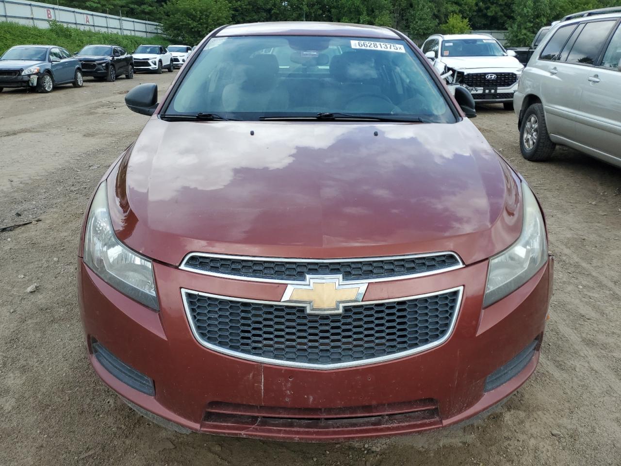 2013 Chevrolet Cruze Ls - Image 5