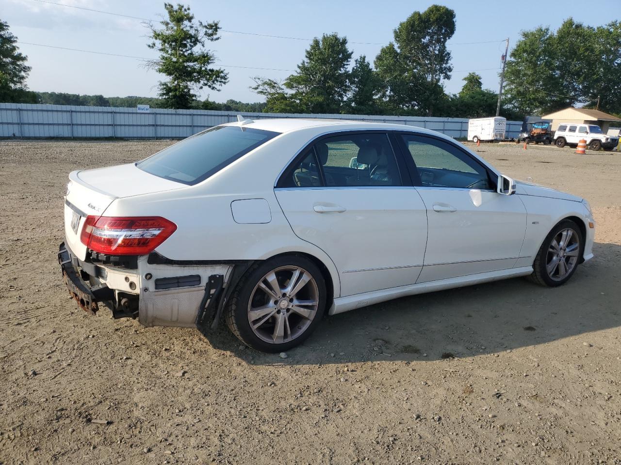 2012 Mercedes-Benz E 350 4Matic - Фото 3