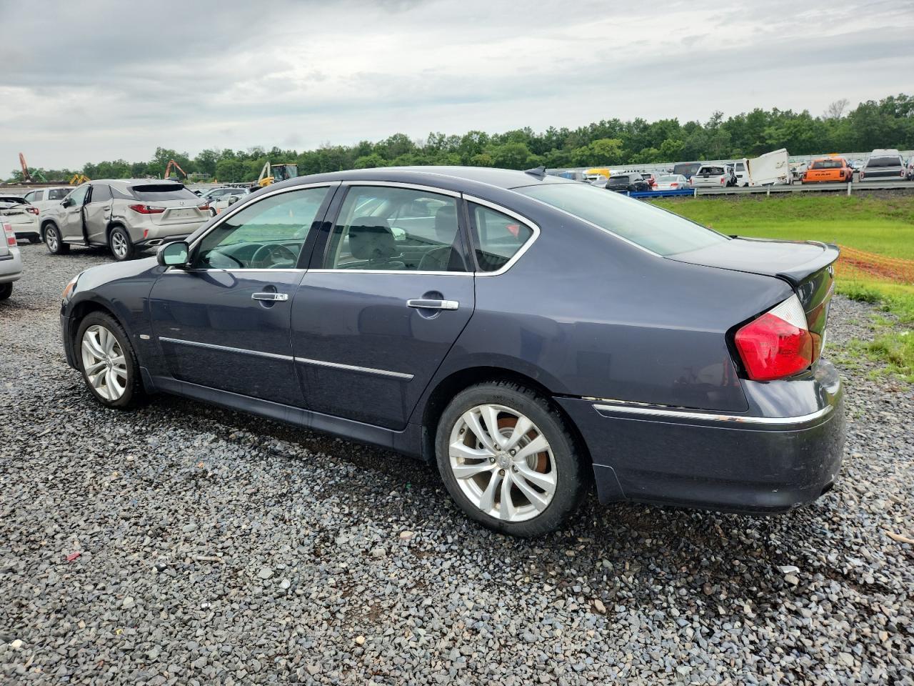 2008 Infiniti M35 Base - Фото 2