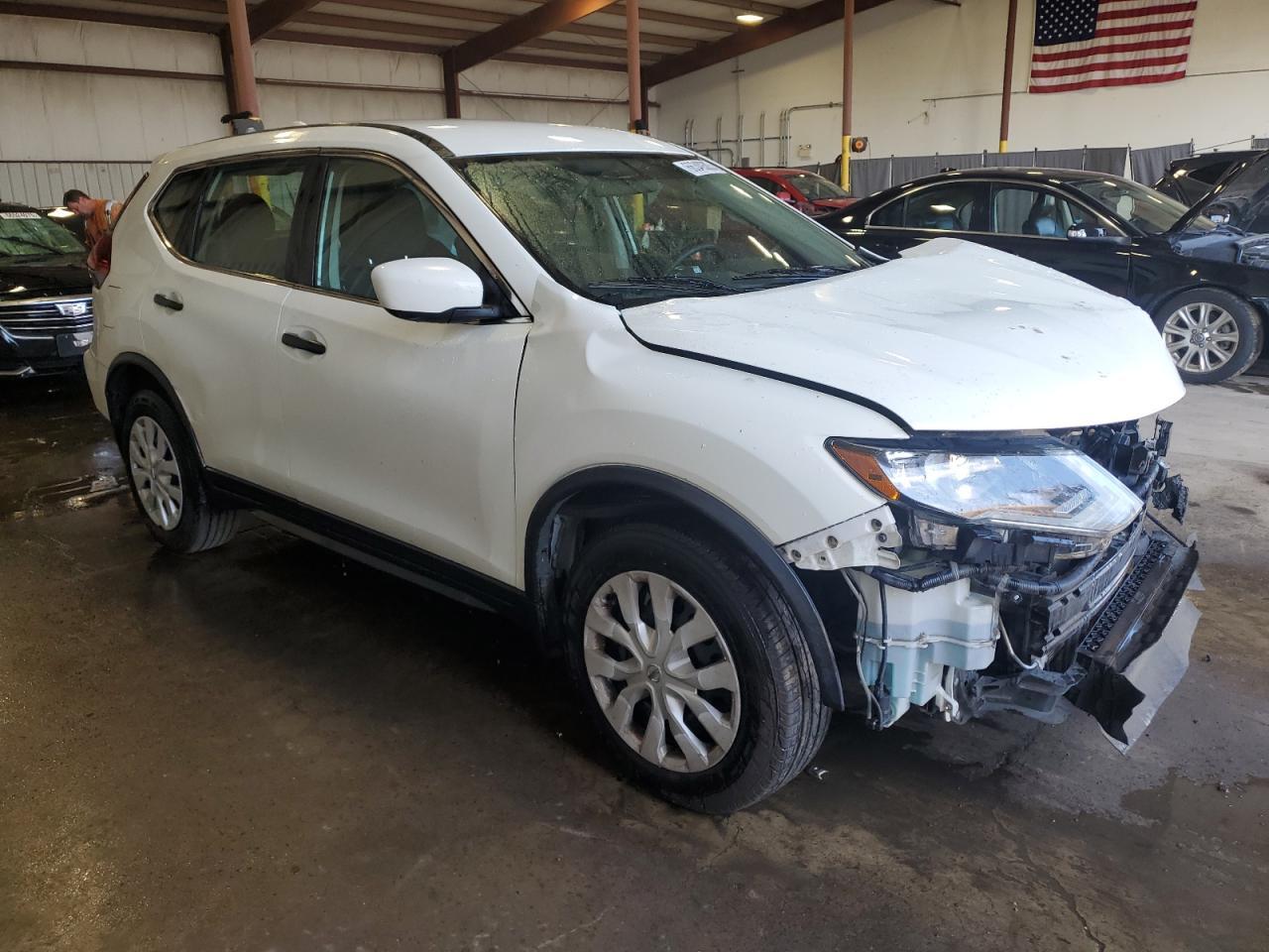 2018 Nissan Rogue S - Фото 4
