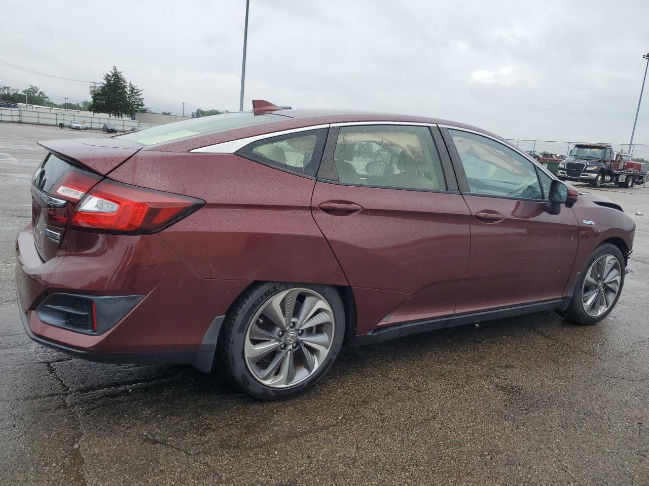 2018 Honda Clarity Touring - Image 3