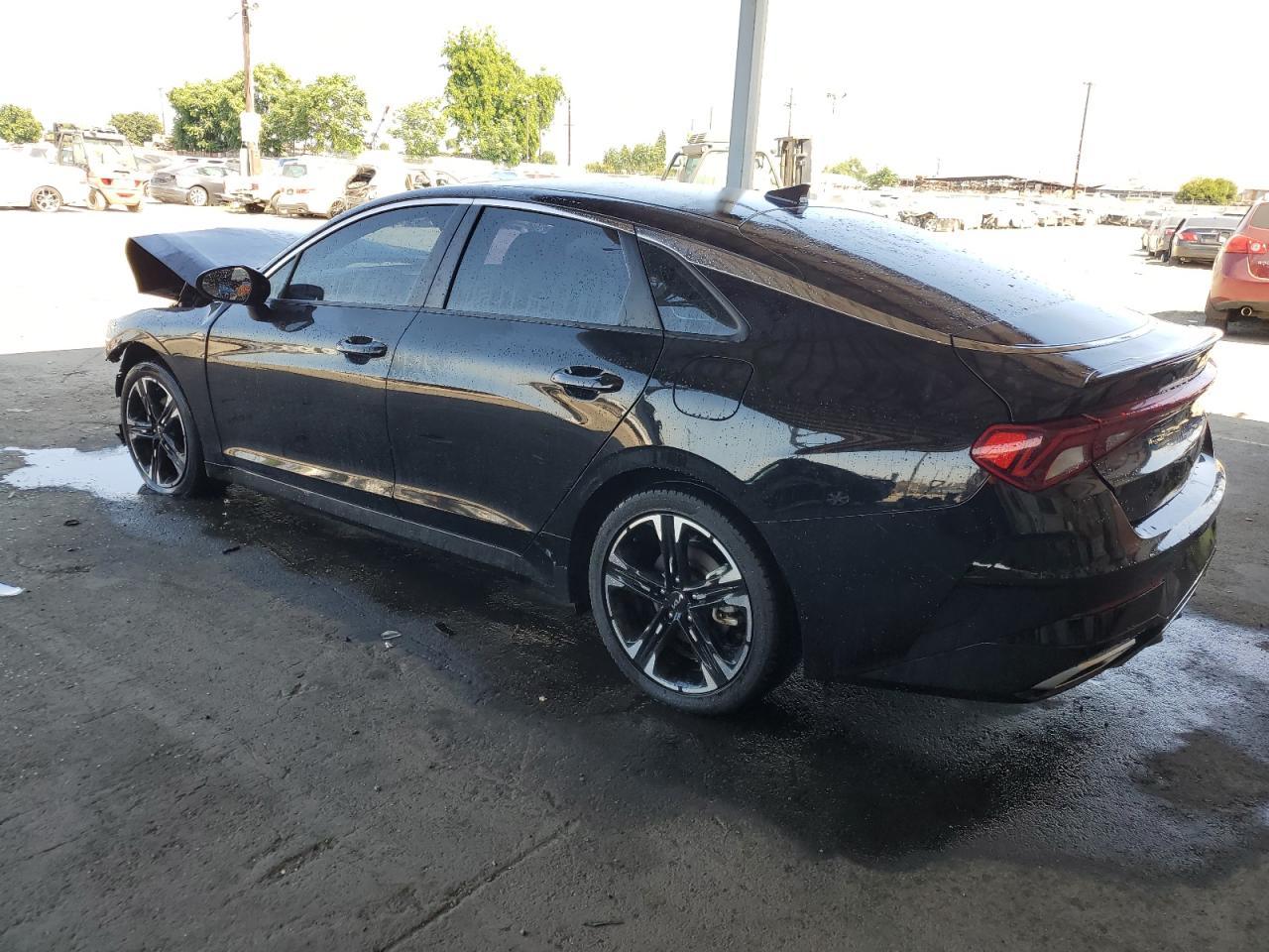 2022 Kia K5 Gt Line - Image 2