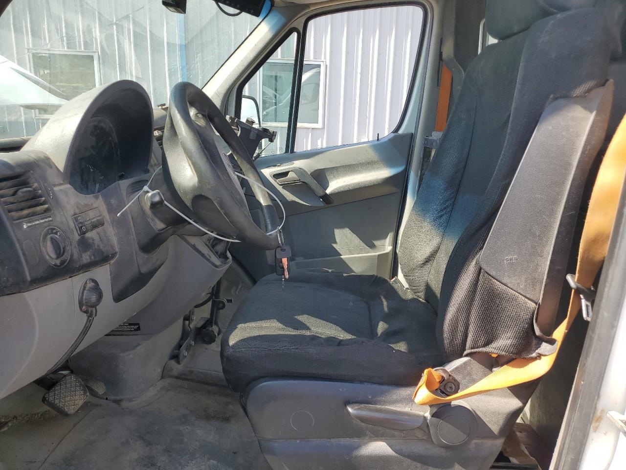 2014 Mercedes-Benz Sprinter 2500 Delivery Truck Or Van Delivery Van - Фото 7