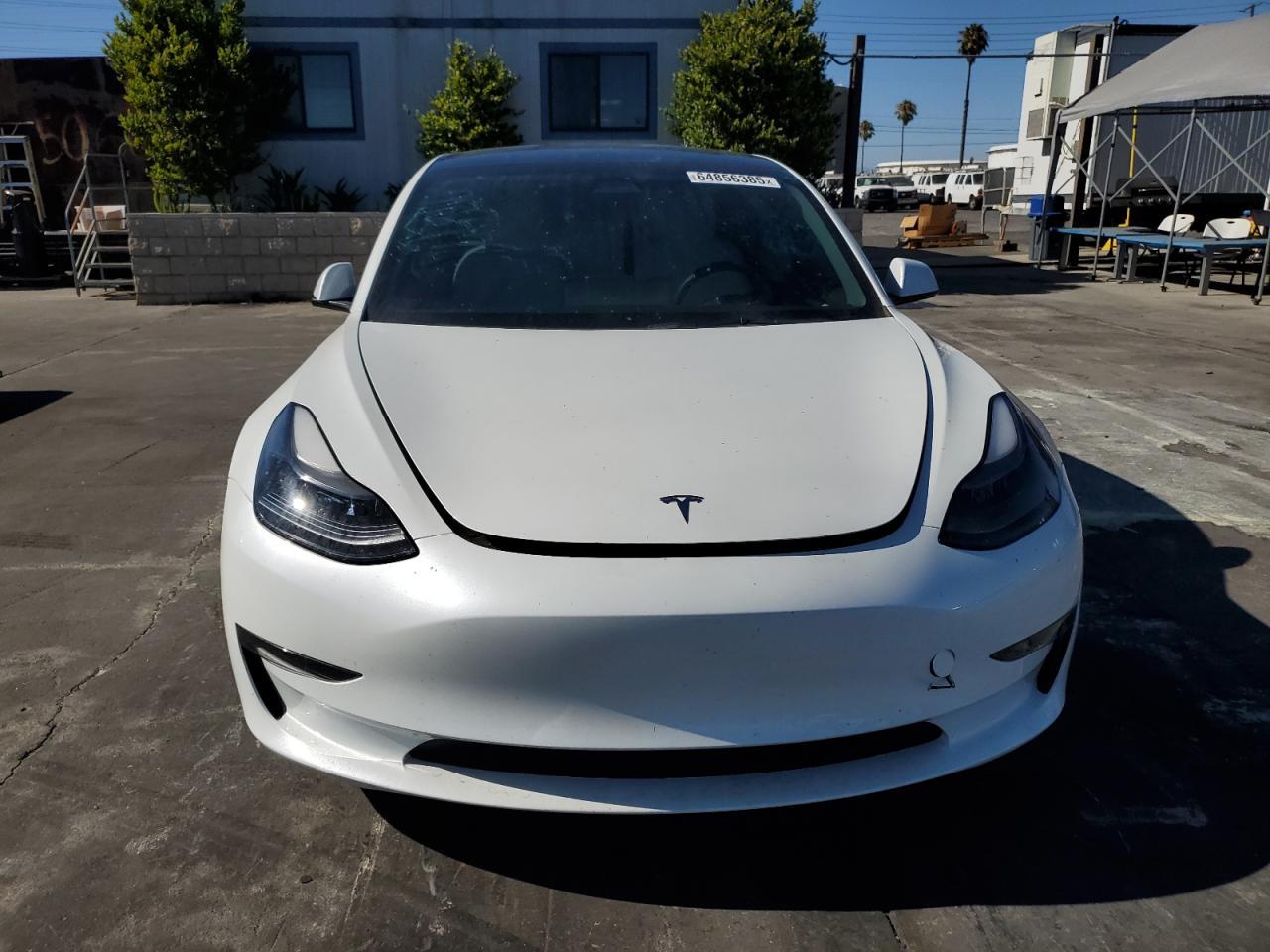 2023 Tesla Model 3 - Фото 5