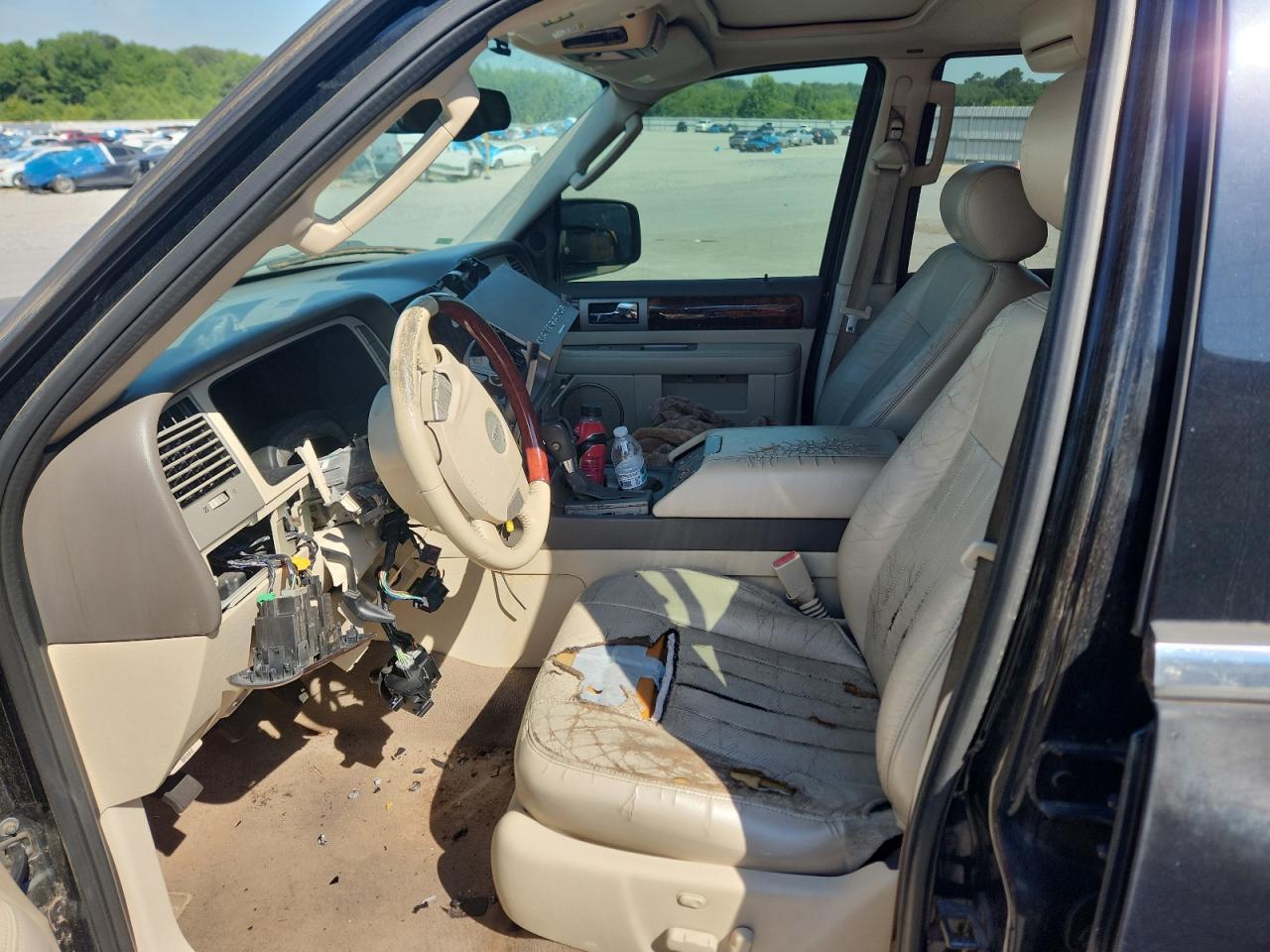 2004 Lincoln Navigator - Фото 7